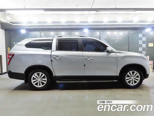 SsangYong Rexton Sports Diesel 2.2 4WD Adventure - фото 2