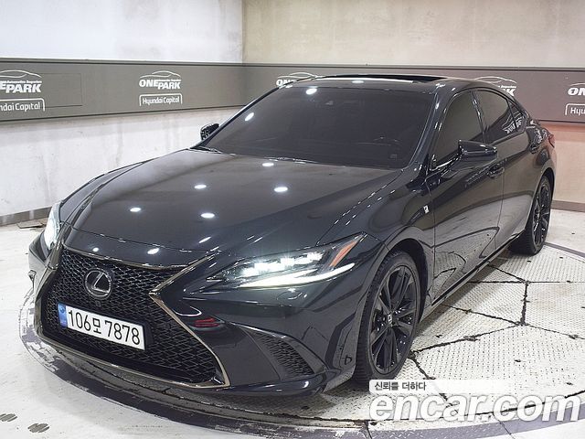Lexus ES 7-го поколения F-Sport - фото 0