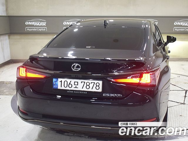 Lexus ES 7-го поколения F-Sport - фото 2