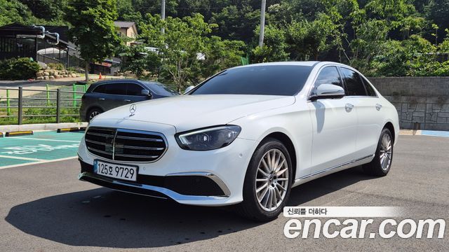 Mercedes-Benz E-Class W213 E250 Exclusive - фото 0