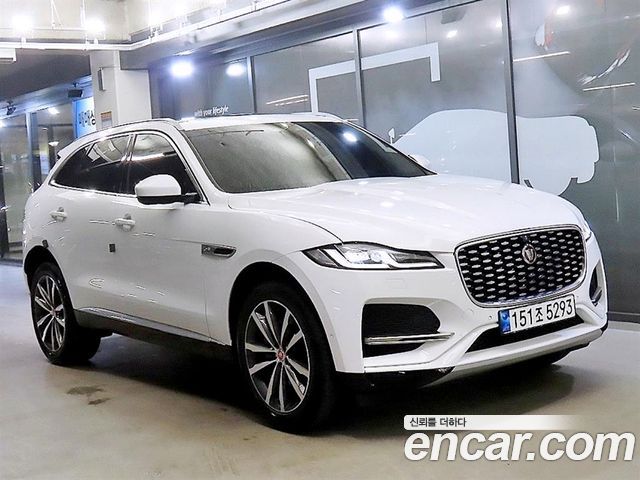 Jaguar F-PACE D200 SE - фото 0
