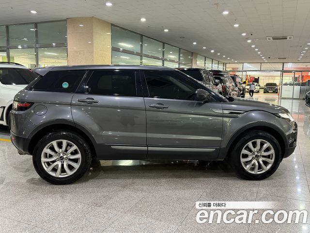 Land Rover Range Rover Evoque 2.0 TD4 SE - фото 4