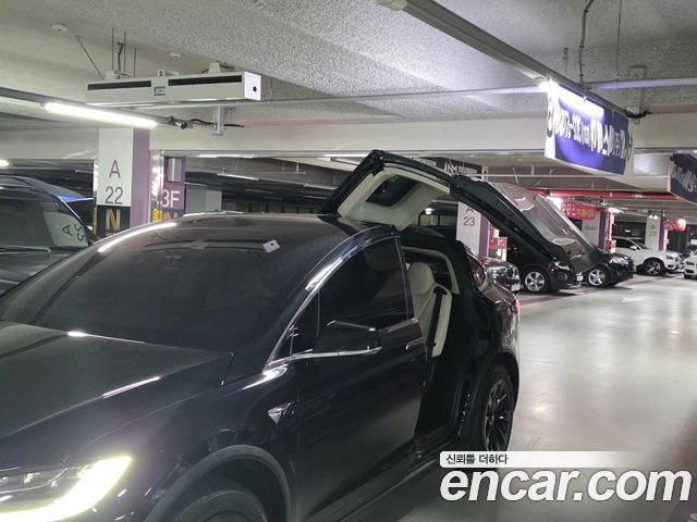 Tesla Model X 100D - фото 4