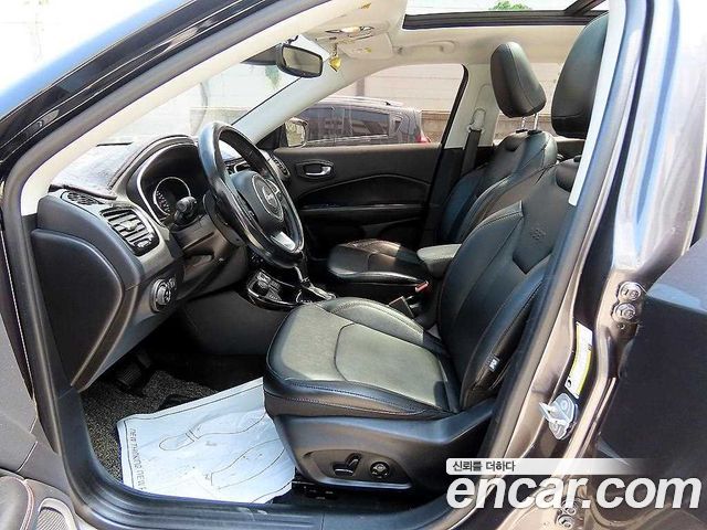 Jeep Compass 2-го поколения 2.4 Limitied AWD - фото 4