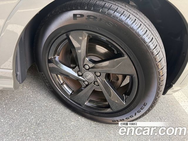 Audi Q3 F3 35 TDI Premium - фото 4