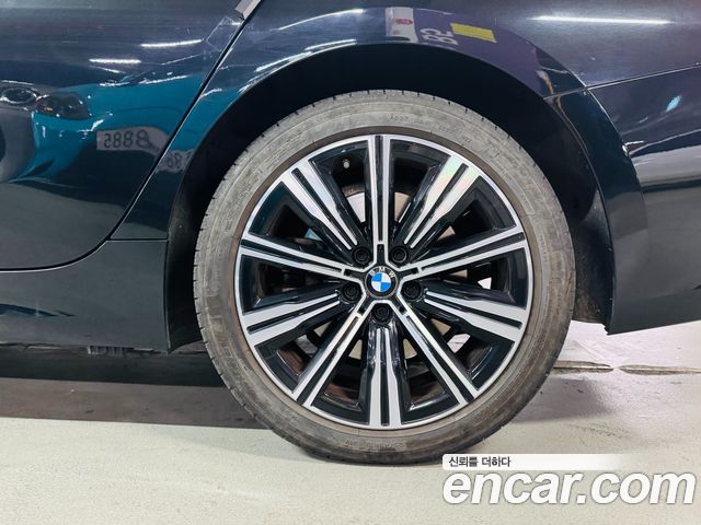 BMW 3-Series G20 330e - фото 4
