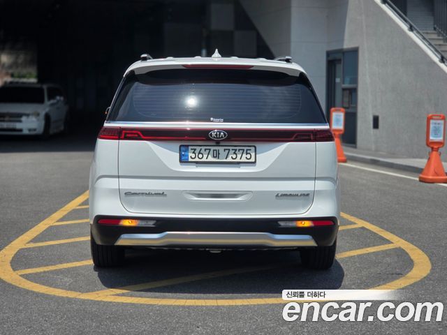 Kia Carnival 4-го поколения 7-Seater Noblesse - фото 4