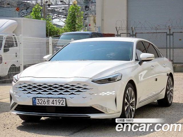 Kia K8 2.5 Gasoline 2WD Signature - фото 0