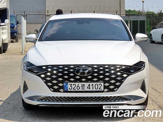 Hyundai Grandeur Новый IG 2.5 Calligraphy - фото 2