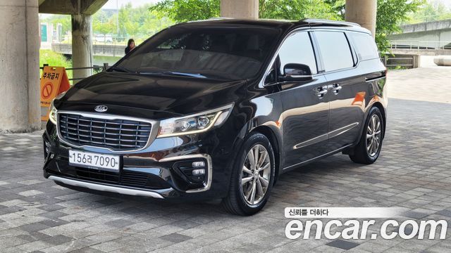 Kia Carnival Новый Gasoline 9-Seater Noblesse Special - фото 1