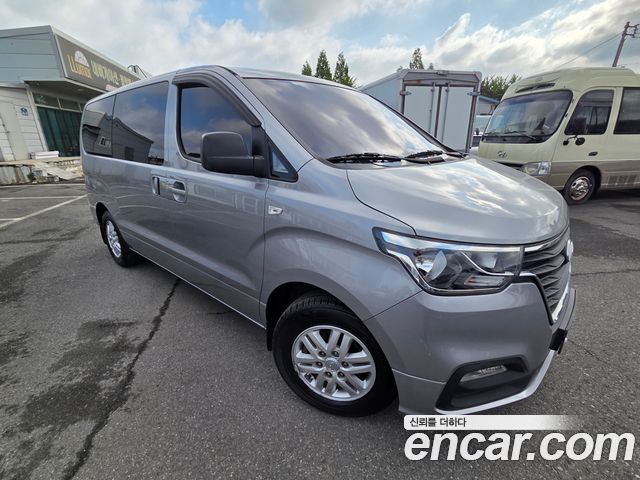 Hyundai Starex Новый Van 5-Seater Smart - фото 2