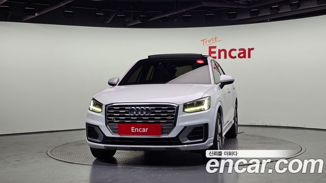 Audi Q2 35 TDI Premium - фото 2