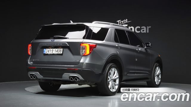 Ford Explorer 6-го поколения 3.0 Platinum 4WD - фото 1