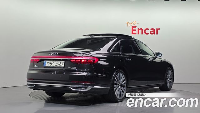 Audi A8 D5 60 TFSI Quattro LWB - фото 1