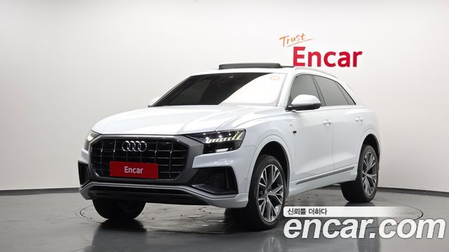Audi Q8 50 TDI Quattro Premium - фото 0