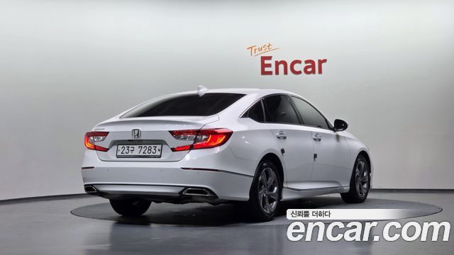 Honda Accord 10-го поколения 1.5 Turbo - фото 1