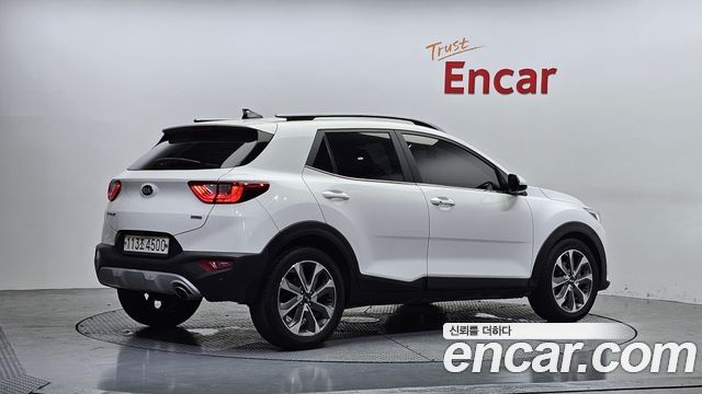 Kia Stonic 1.0 Turbo Prestige - фото 1