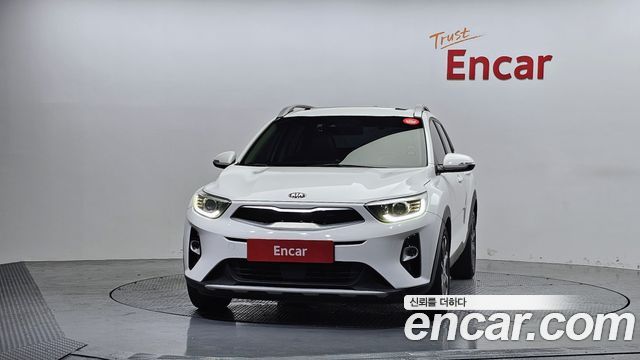 Kia Stonic 1.0 Turbo Prestige - фото 2
