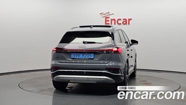 Audi Q4 e-tron F4 40 Premium - фото 2