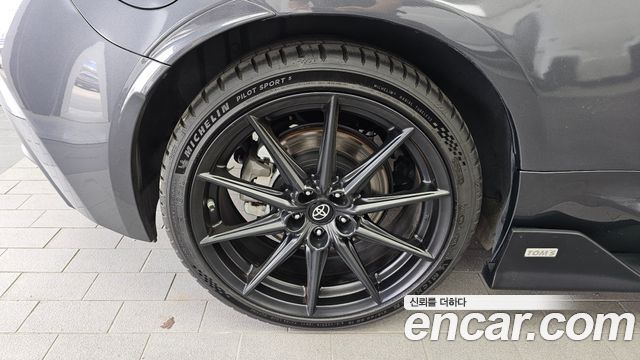 Toyota 86 GR86 2.4 Premium - фото 4