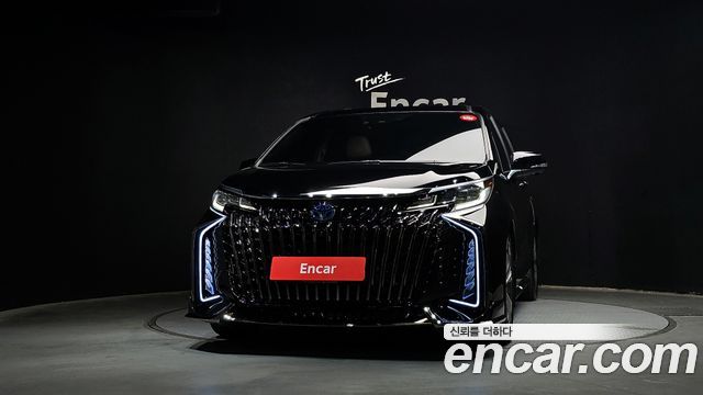 Toyota Sienna 4-го поколения 2.5 Hybrid 2WD - фото 2