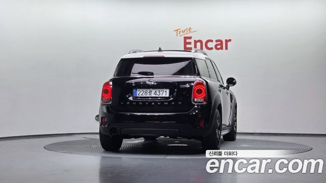 Mini Countryman Standard 2nd - фото 3