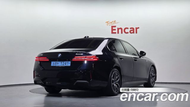 BMW i5 G60 eDrive 40 M Sport - фото 1