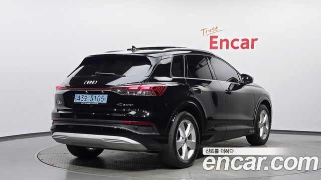Audi Q4 e-tron F4 40 - фото 1