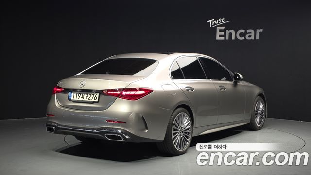 Mercedes-Benz C-Class W206 C300 AMG Line - фото 1