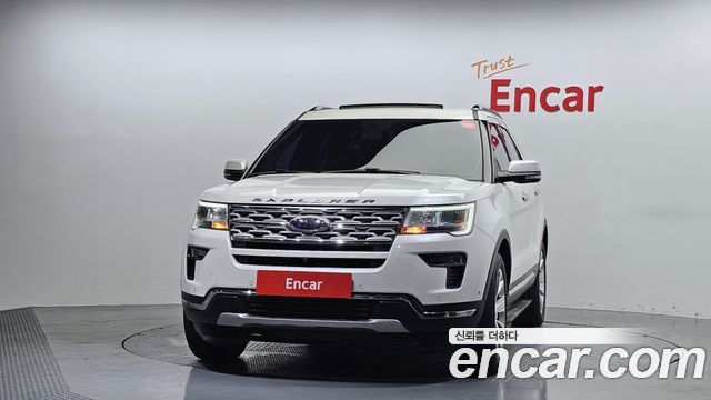 Ford Explorer 2.3 Limited 4WD 5th - фото 2