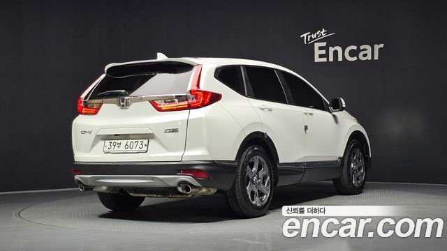 Honda CR-V 5-го поколения 1.5 EX-L 2WD - фото 1