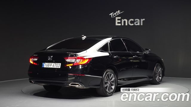 Honda Accord 10-го поколения 1.5 Turbo - фото 1