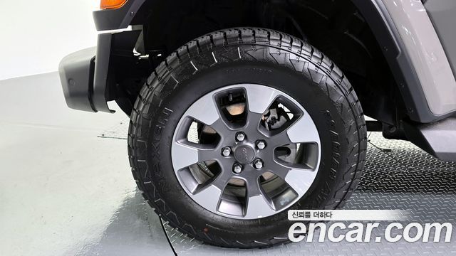 Jeep Wrangler JL 2.0 Overland 4Door - фото 4