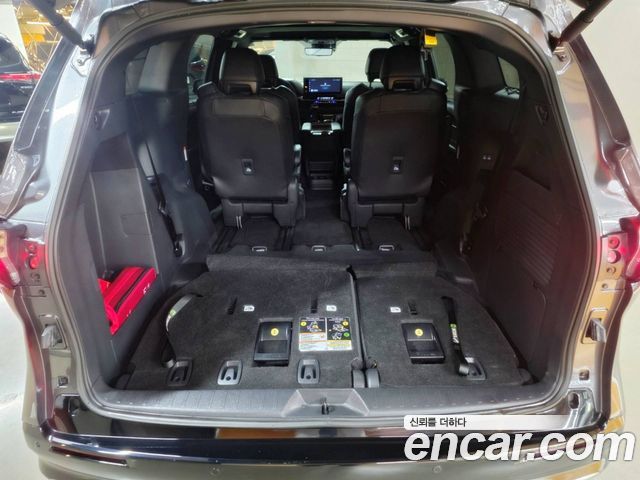 Toyota Sienna 4-го поколения 2.5 Hybrid AWD - фото 4