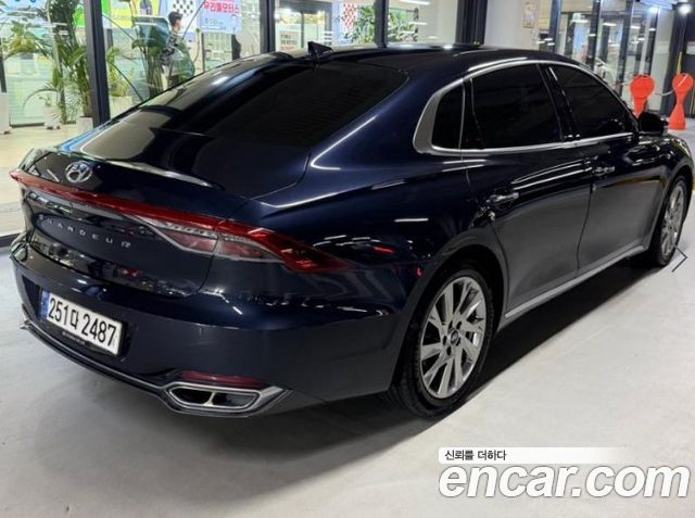 Hyundai Grandeur Новый IG, гибрид Calligraphy - фото 3