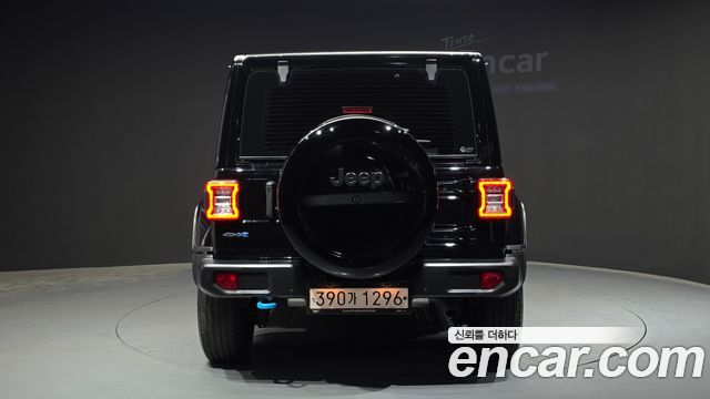 Jeep Wrangler JL 2.0 Overland 4Door 4xe - фото 3