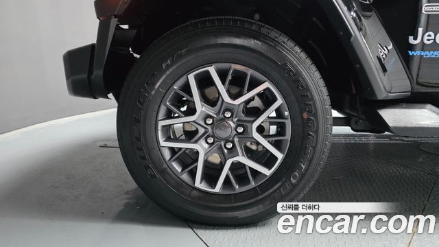 Jeep Wrangler JL 2.0 Overland 4Door 4xe - фото 4