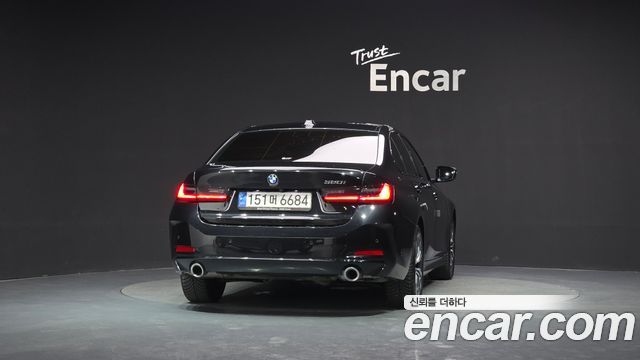 BMW 3-Series G20 320i - фото 3