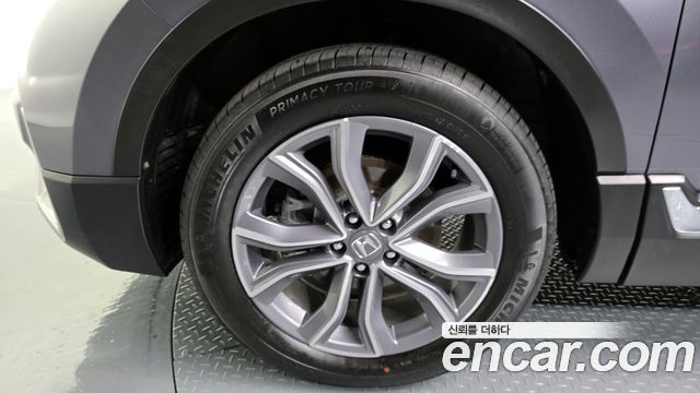 Honda CR-V 5-го поколения 2.0 Hybrid Touring 4WD - фото 4