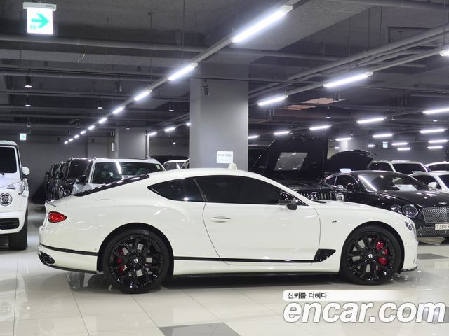 Bentley Continental GT 4.0 GTS - фото 1