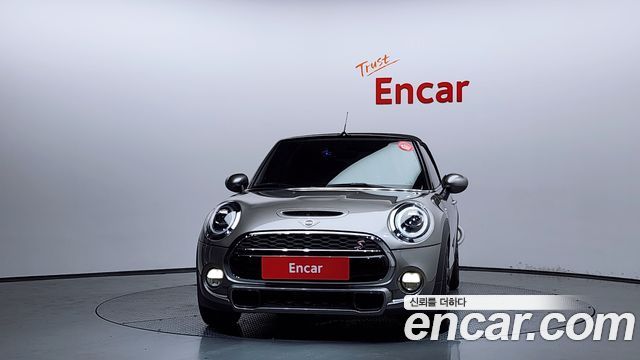 Mini Cooper Convertible Standard 3rd - фото 2