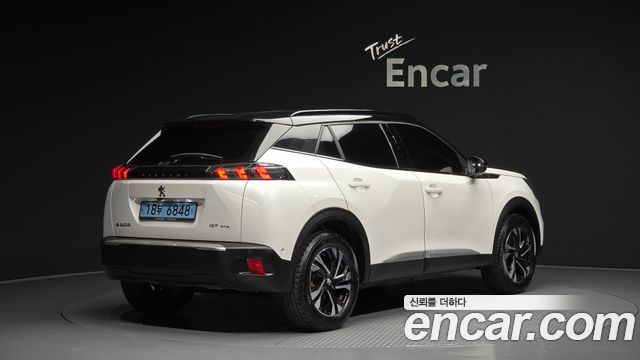 Peugeot 2008 2-го поколения EV GT Line - фото 1
