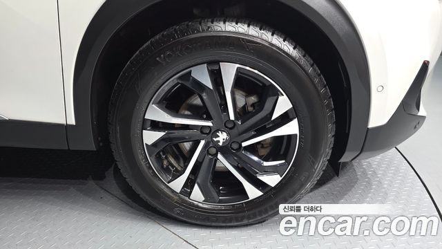 Peugeot 2008 2-го поколения EV GT Line - фото 4