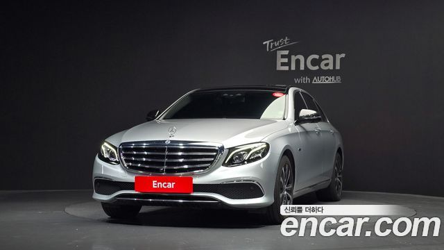 Mercedes-Benz E-Class W213 E300e Exclusive - фото 2