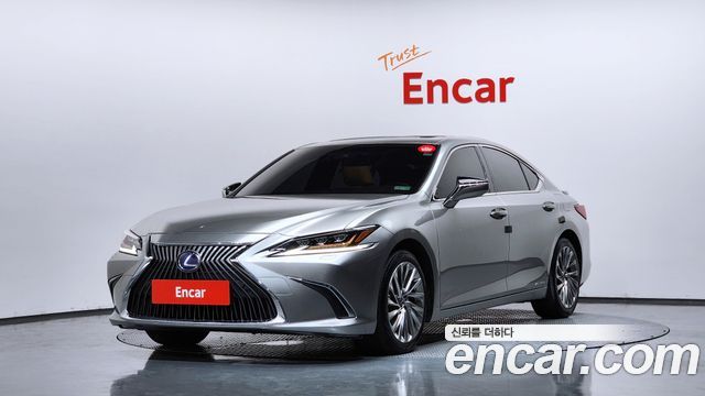 Lexus ES 7-го поколения Executive - фото 0