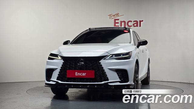 Lexus RX 5-го поколения F-Sport - фото 2