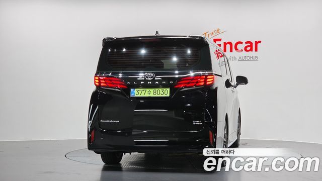Toyota Alphard 4-го поколения 2.5 HEV Executive AWD - фото 3