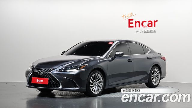 Lexus ES 7-го поколения Executive - фото 0