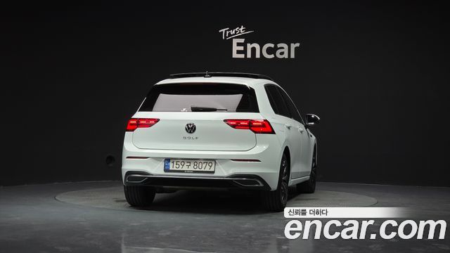 Volkswagen Golf 8-го поколения 2.0 TDI Prestige - фото 3