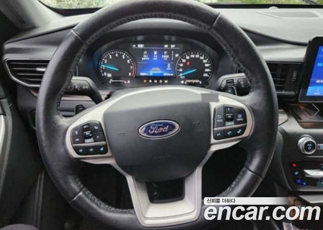 Ford Explorer 6-го поколения 2.3 LimIted 4WD - фото 3